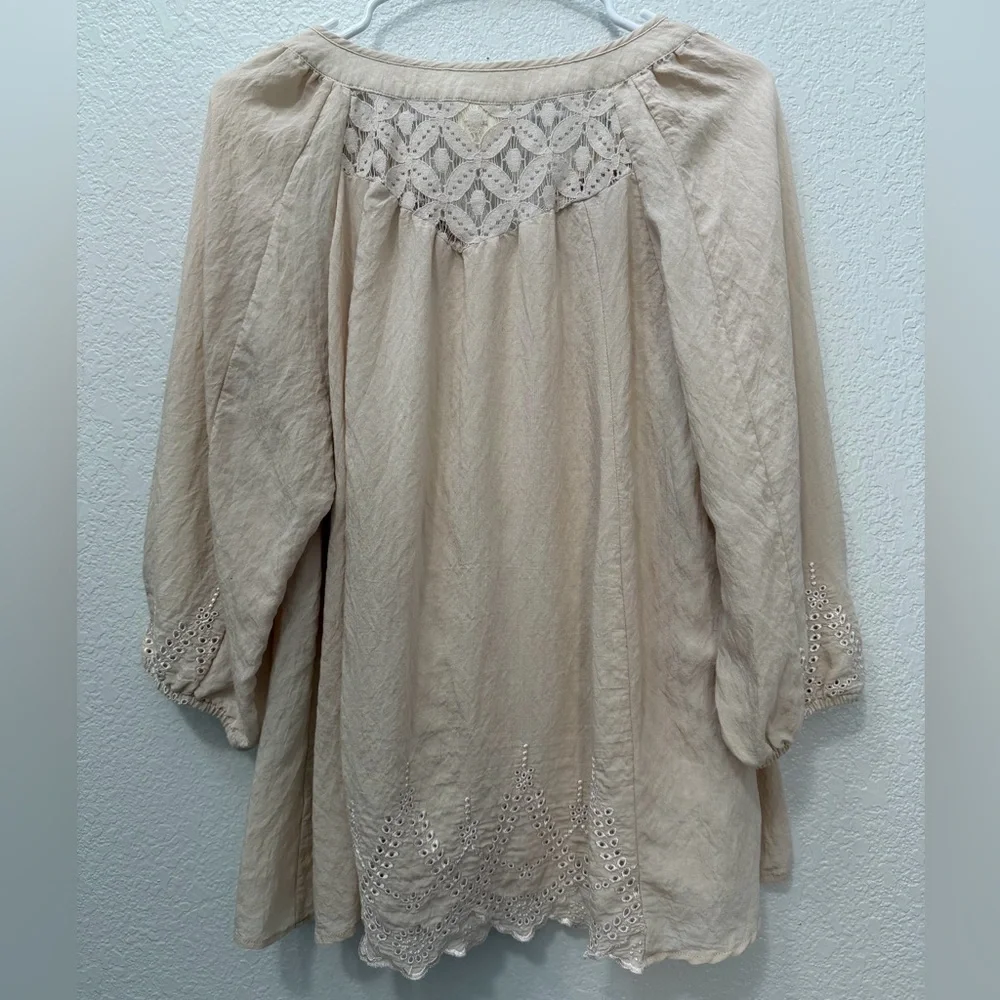 Fig and Flower Beige Lace Crochet 3/4 sleeve Blouse Women’s Size Large - Picture 7 of 10